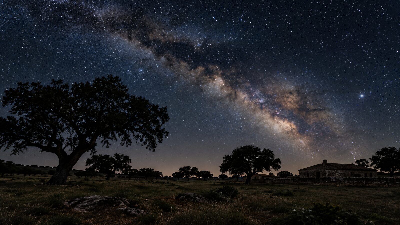 Dunkler Himmel und Astrotourismus in Extremadura: Welchen Wert bieten sie einer Finca?